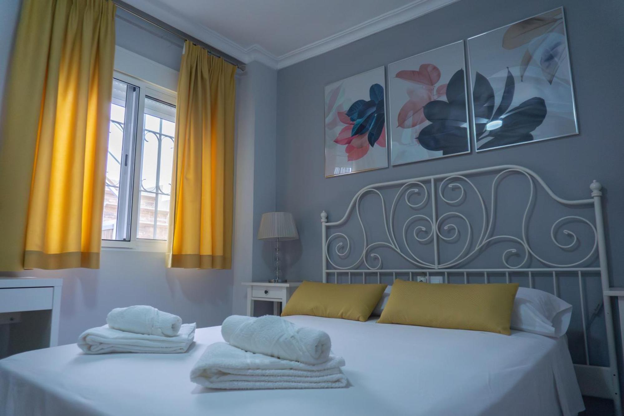 Beautiful Malaga House - Holidays Villa Exteriör bild